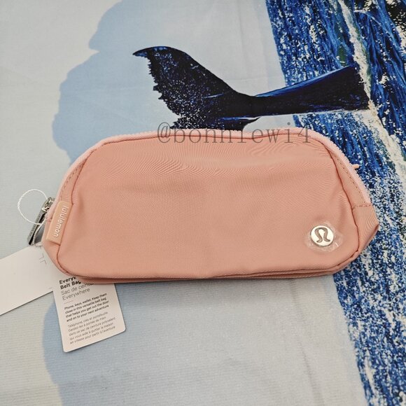 Lululemon Everywhere Crossbody Belt Bag 1L  Pink - Picture 1 of 4